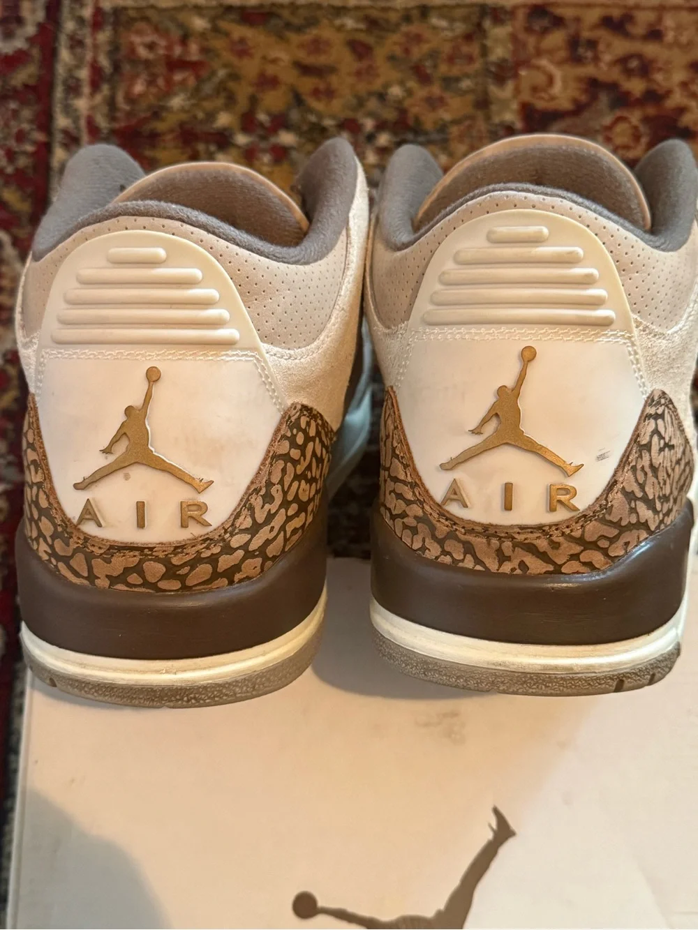 Jordan 3 Retro Palomino - Sneakers in Beige and Brown